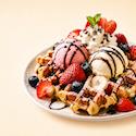 Veranstaltungsbild Waffeln mit Eis und Früchten